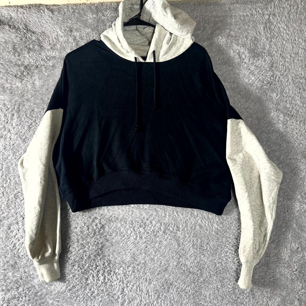 Hollister California Cropped Hoodie Womens XS Black Gray Cotton Drop Shoulder